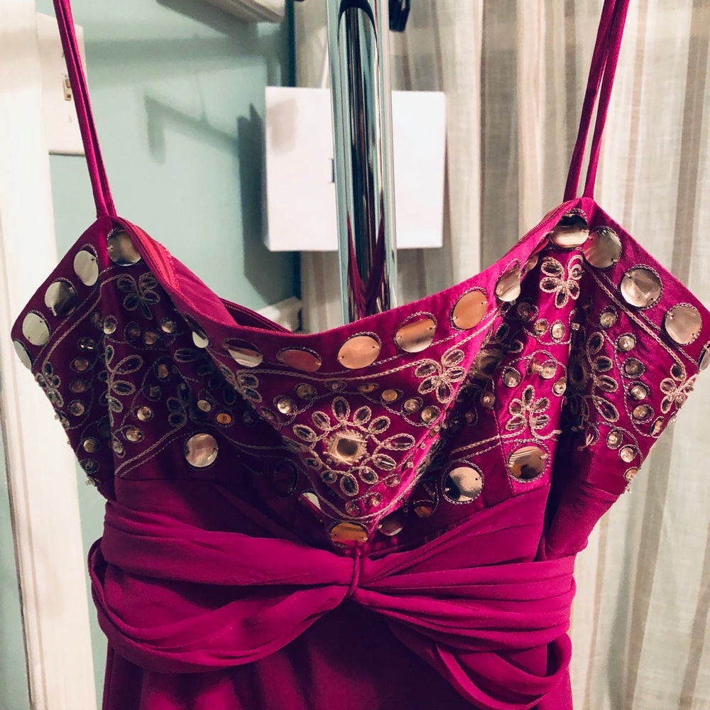 BCBG Maxazria 💯 silk dress 👗